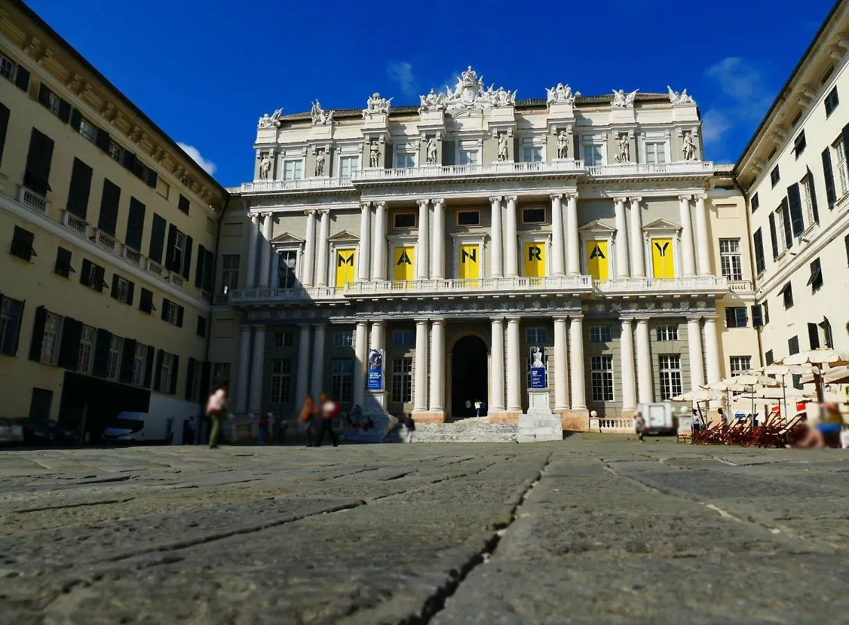 Attico Luxury Con Parcheggio E Terrazza Vista Mozzafiato Lägenhet Genua