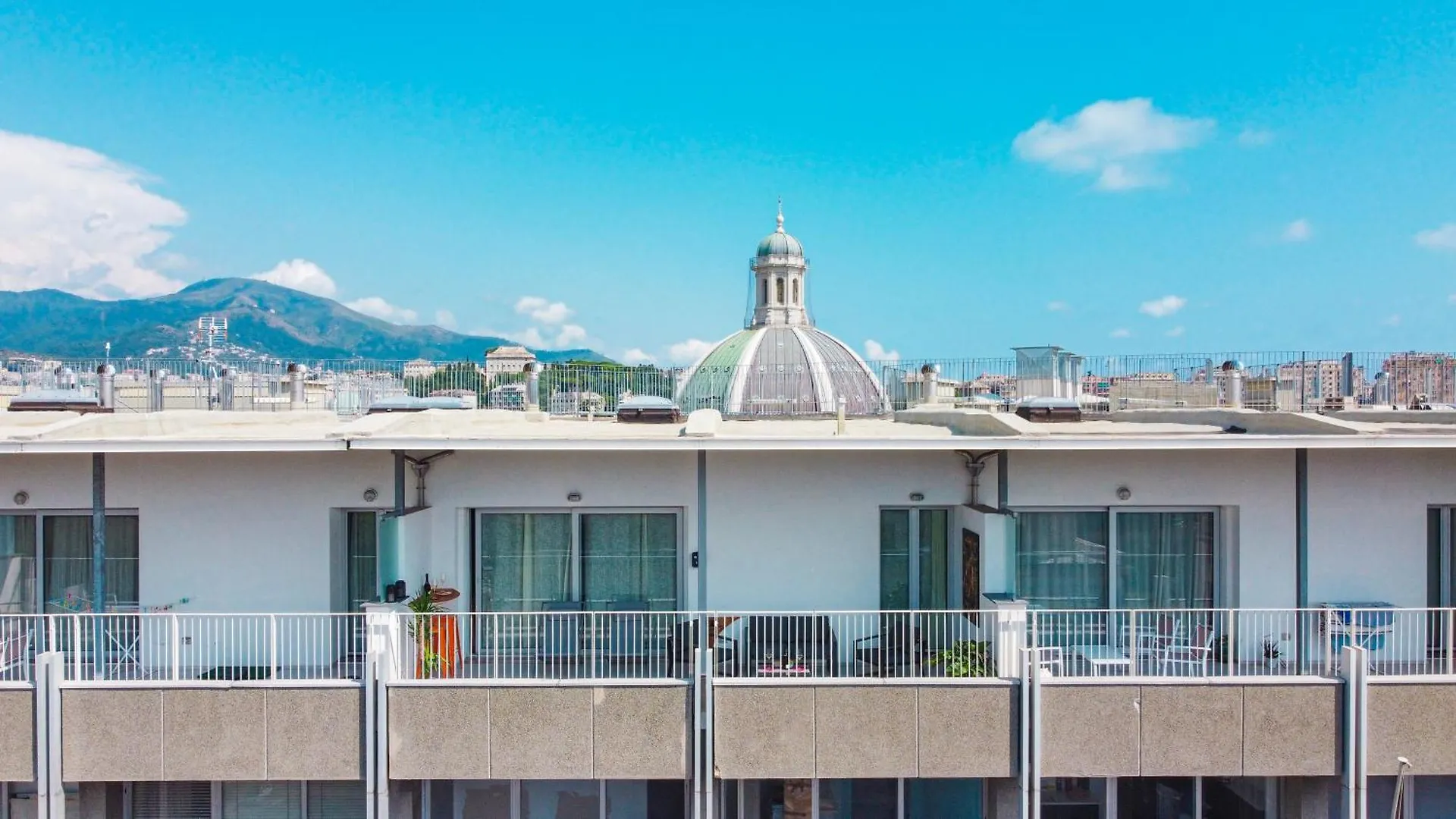 热那亚Attico Luxury Con Parcheggio E Terrazza Vista Mozzafiato公寓 意大利